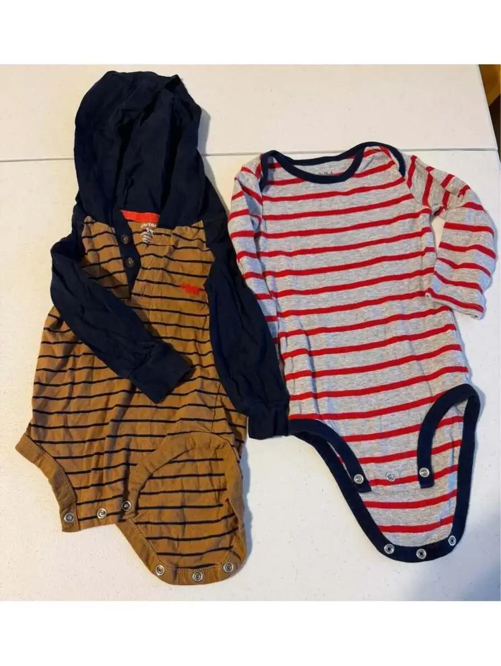 Carter's Baby Boy Long Sleeve Bodysuits 9M & 6-12M